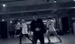 免费三级视频,带你领略影视世界的精彩瞬间